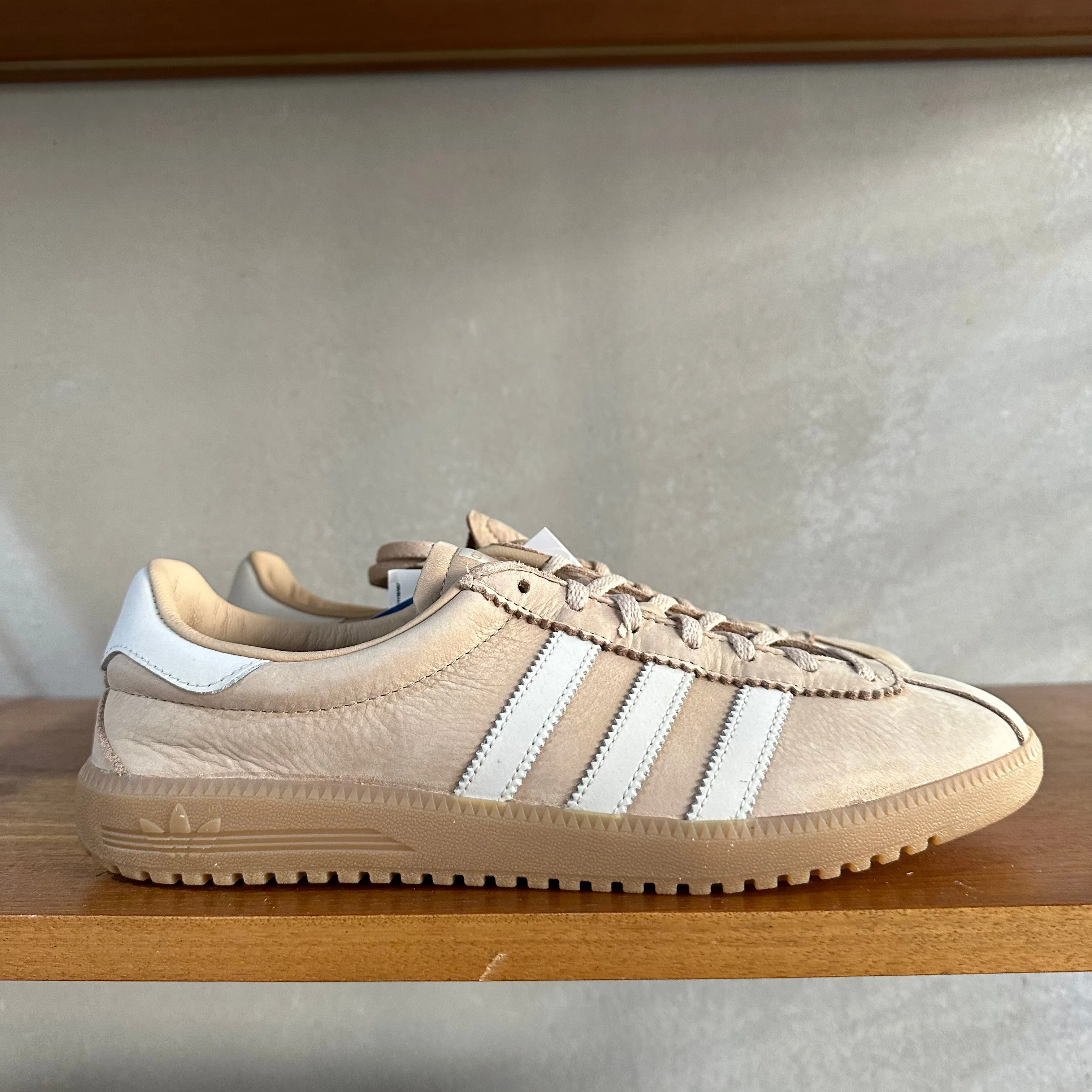 adidas Bermuda Trainers St Pale / Nude Gum - UK 9.5