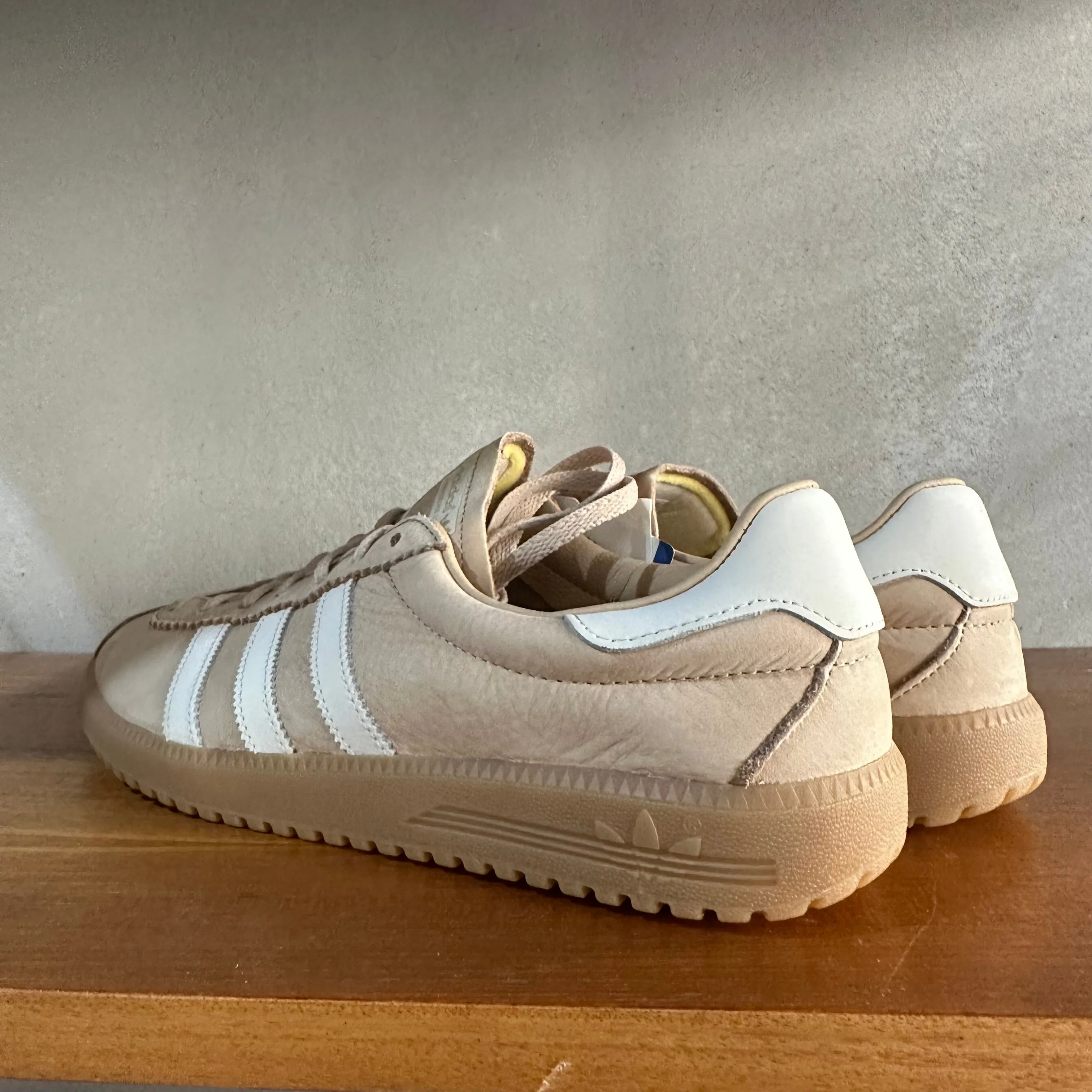 adidas Bermuda Trainers St Pale / Nude Gum - UK 9.5