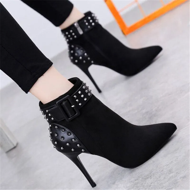 All Black Rivet Accented Ankle Boots