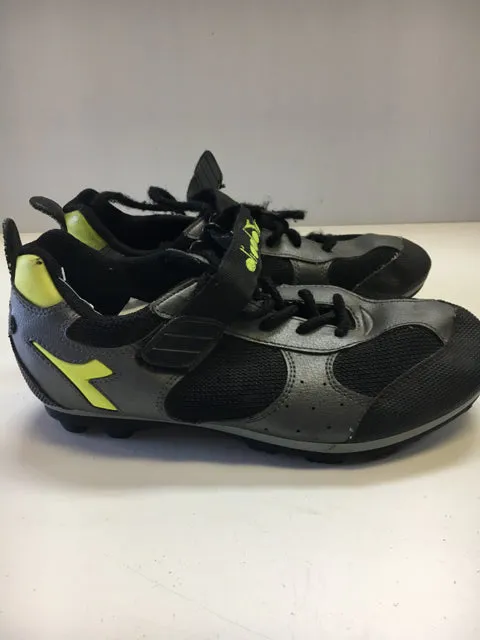 Diadora Mens Black/Gray Size 7 / Size 40 Used MTB Biking Shoes