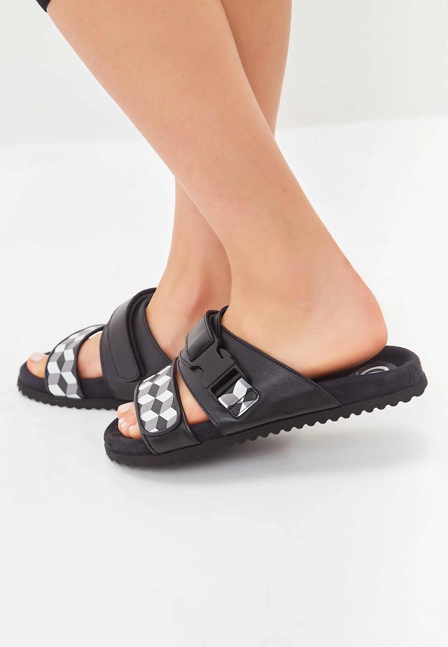 Flat Sole Mules Meredith - Black