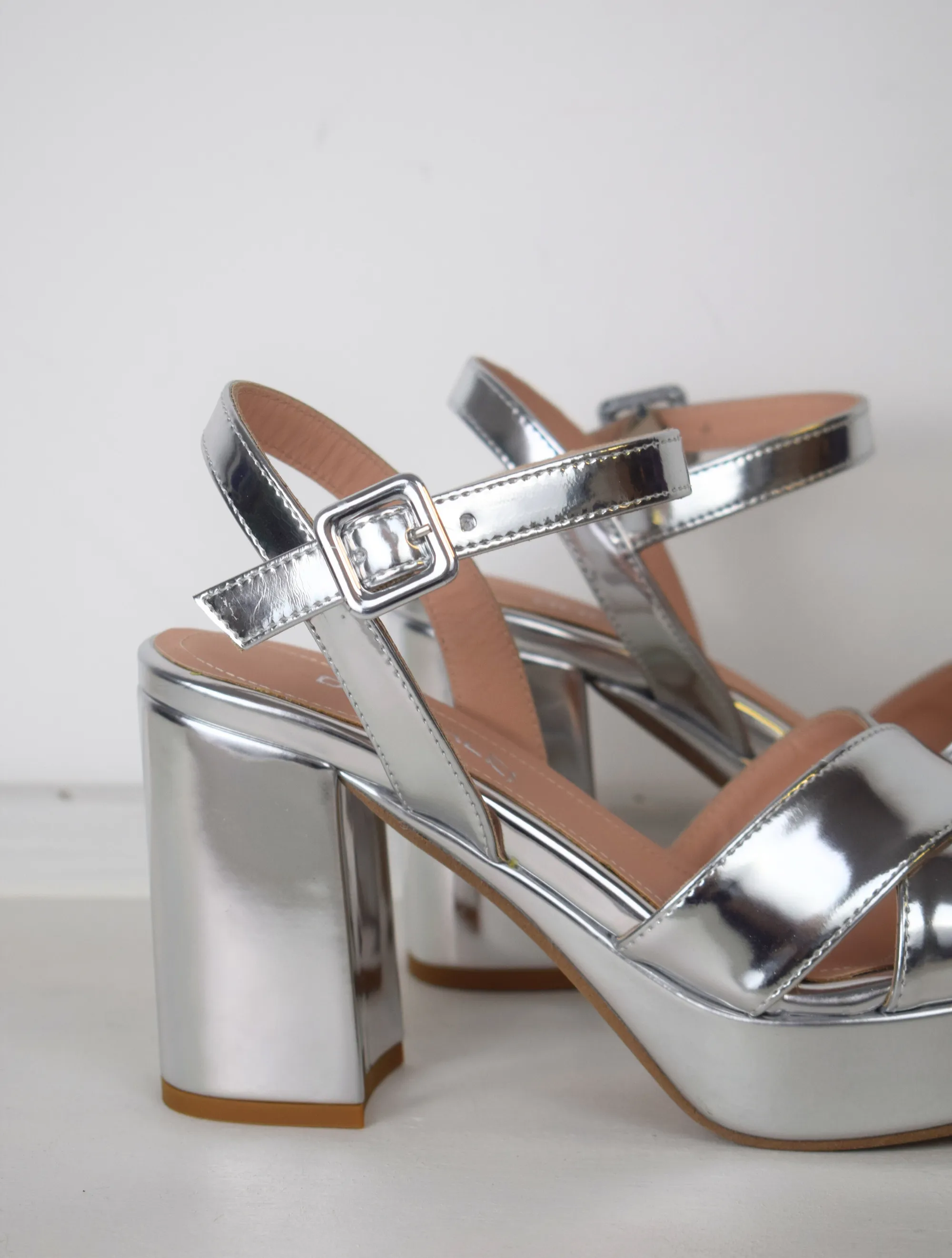 Nevis Sandal Silver Shine