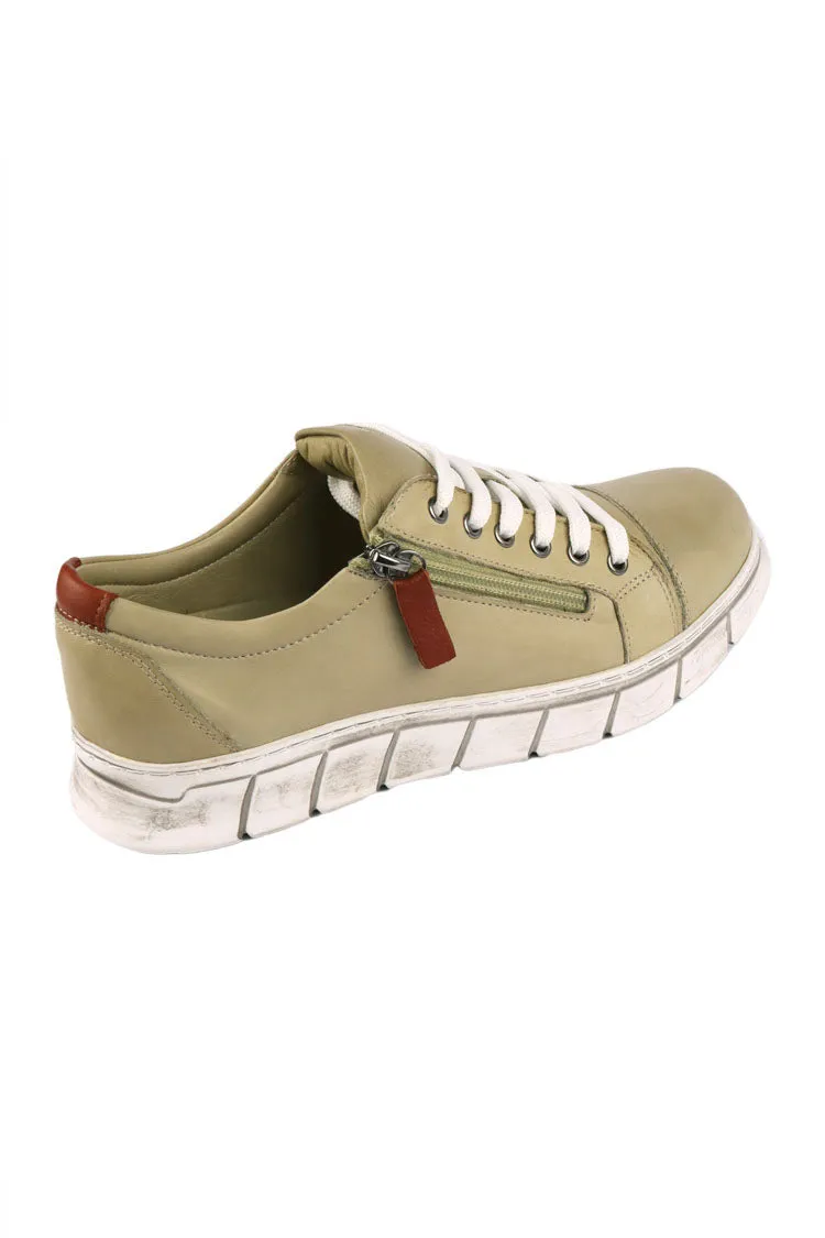 Unison Sneaker in Pistachio