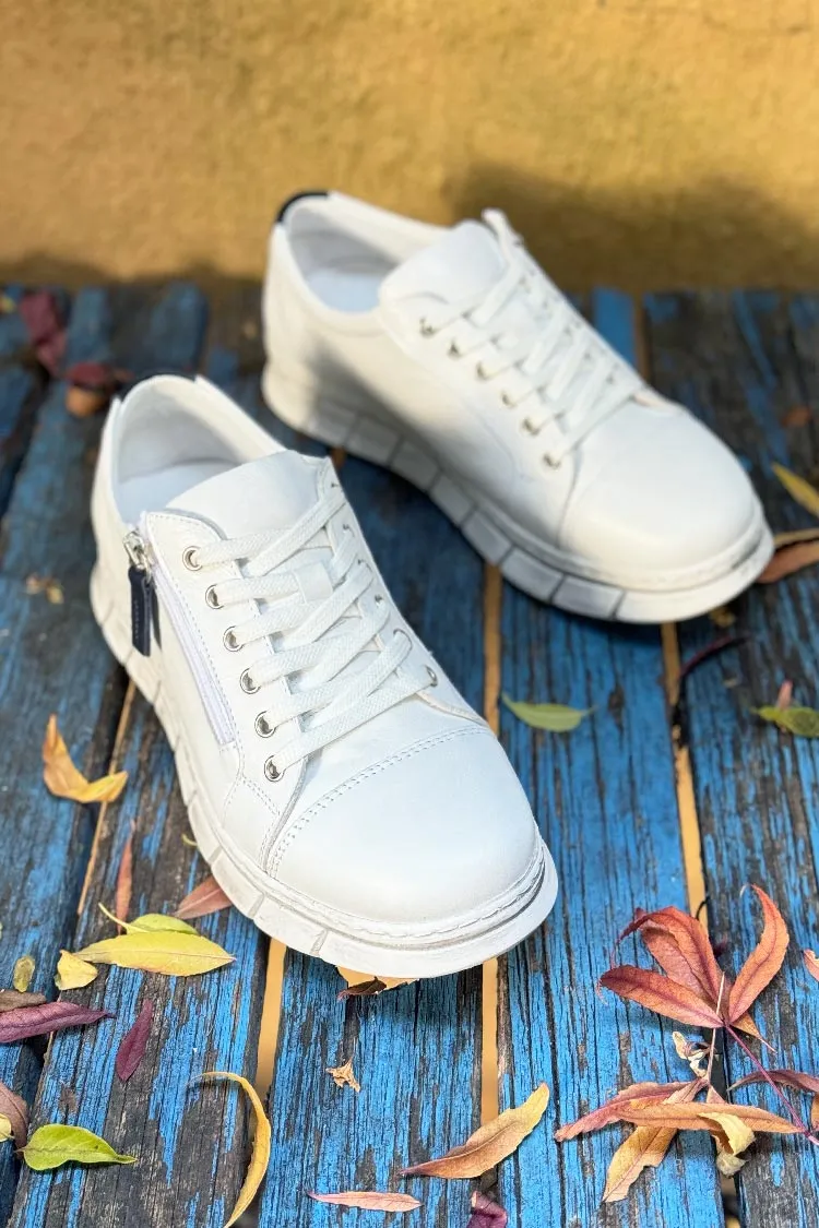 Unison Sneaker in White