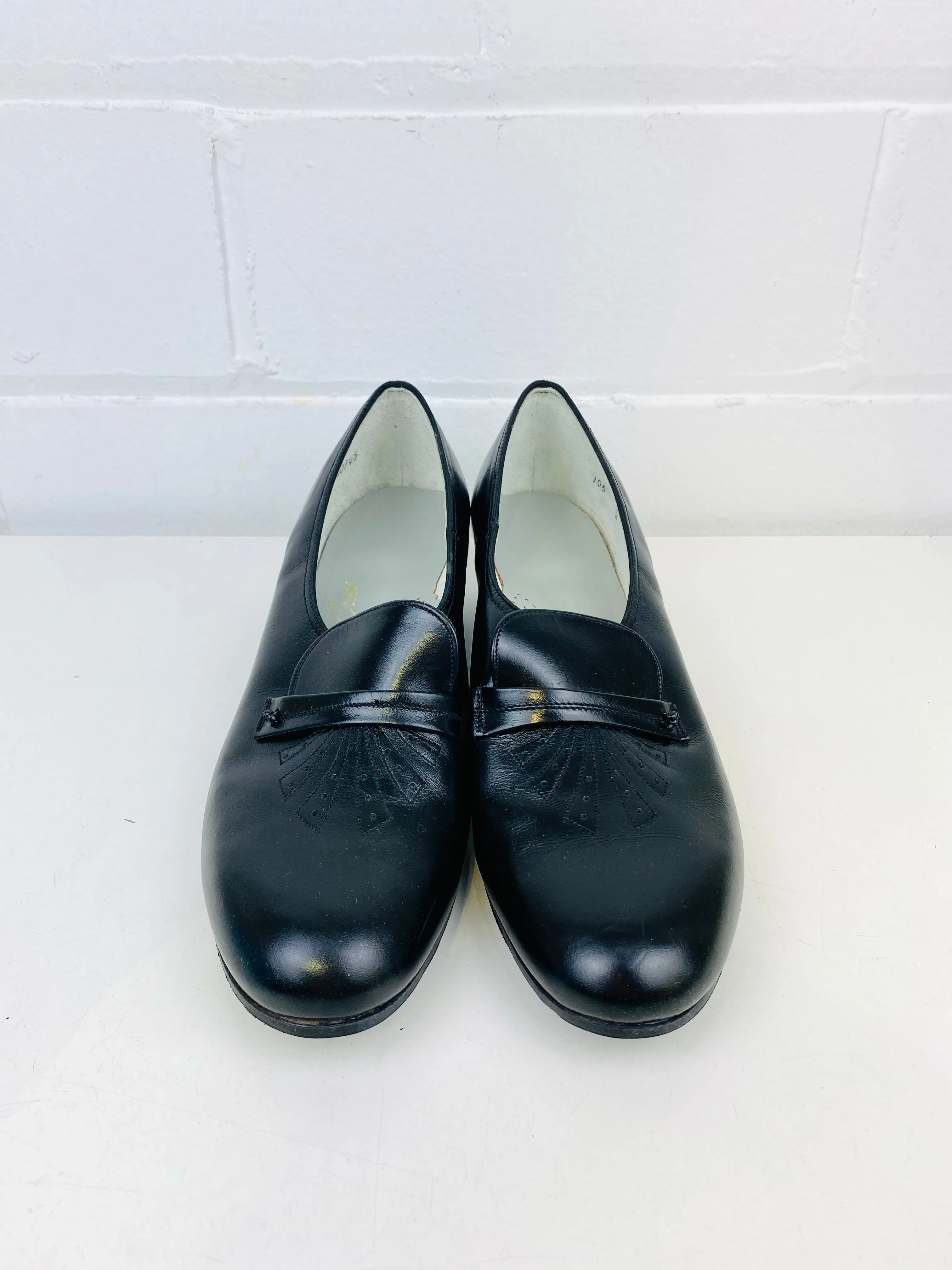 Vintage Deadstock Shoes, Women's 1980s Black Leather Cuban Heel Pumps, NOS, 7883