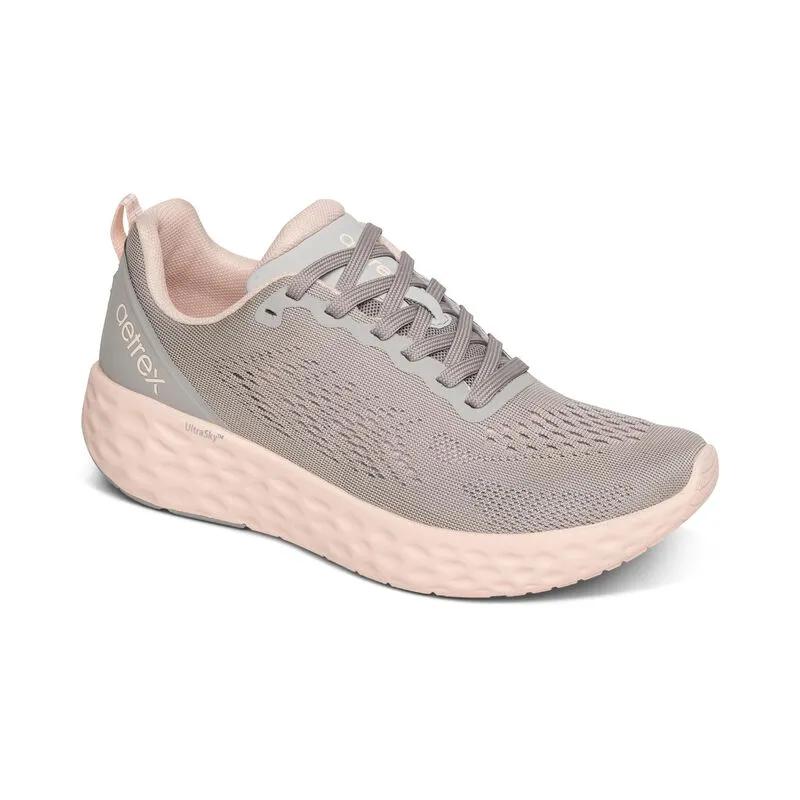 WOMEN'S AETREX DANIKA ARCH SUPPORT SNEAKER | GREY