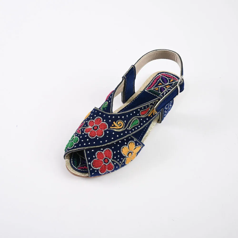 Women's Osijek Embroidered Design Peshawri Chappal